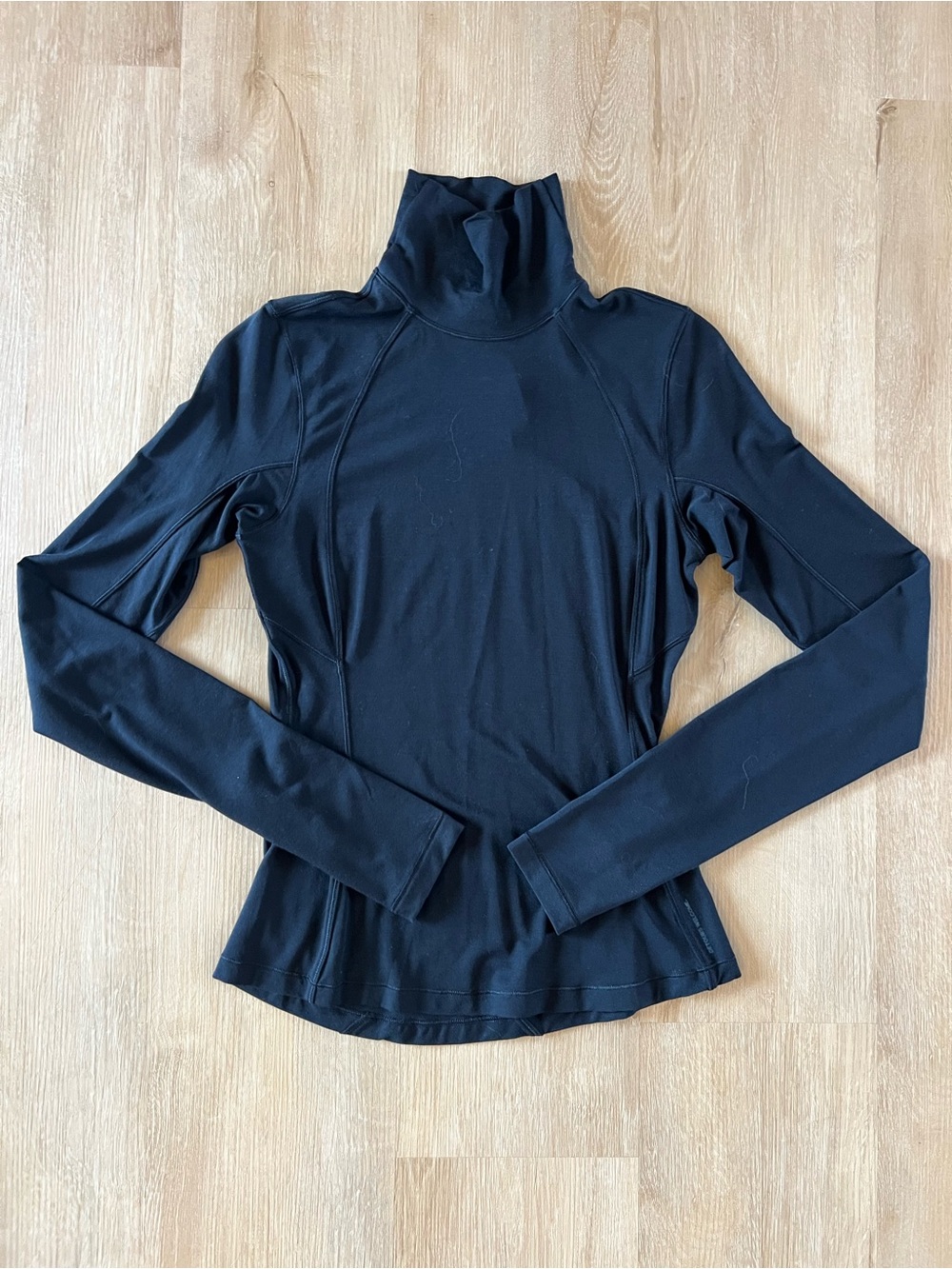Lululemon Black Long-Sleeve Turtleneck Top - Women